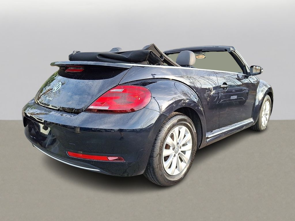 Thumbnail: 2019 Volkswagen Beetle - 4