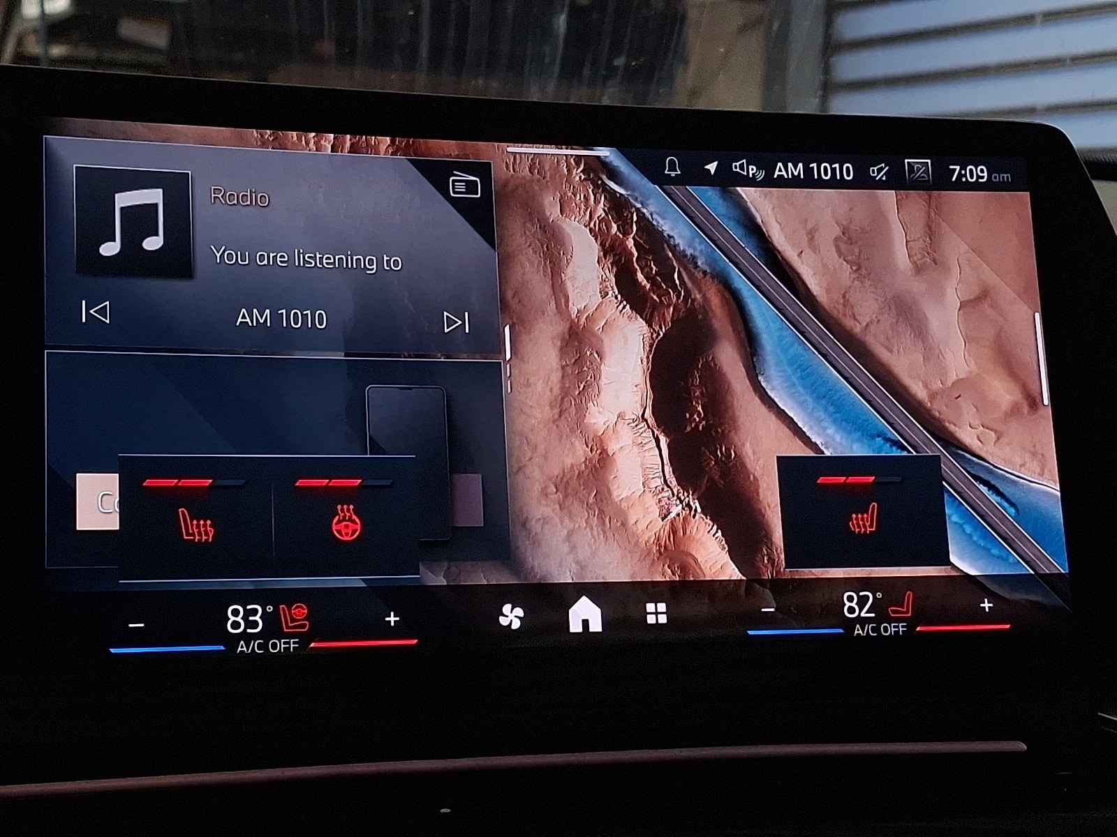 Thumbnail: 2025 BMW X1 - 12