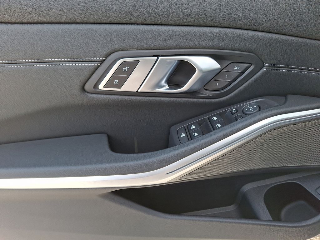 Thumbnail: 2023 BMW 3 Series - 8