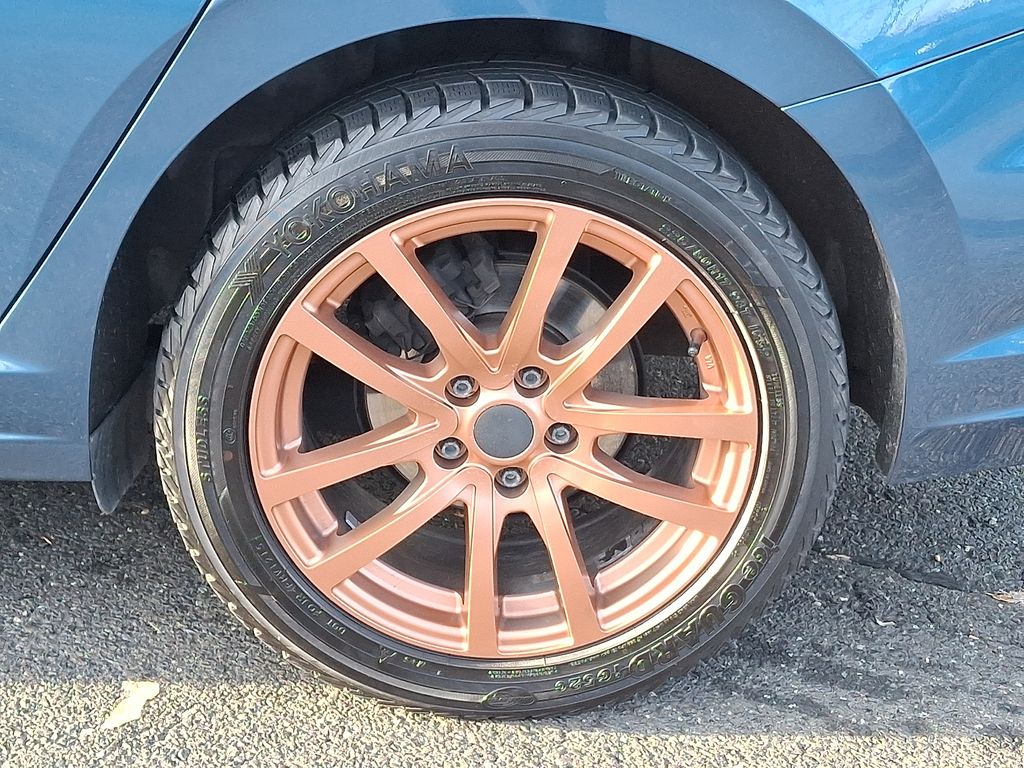 Thumbnail: 2021 Volkswagen Jetta - 6