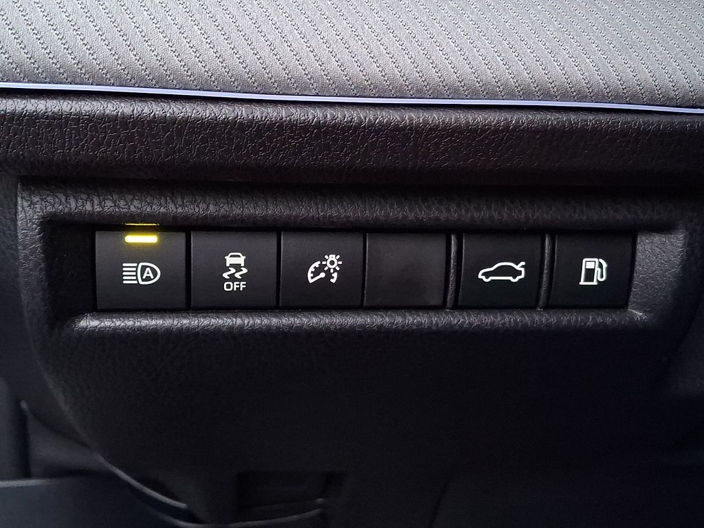 Thumbnail: 2025 Toyota Camry - 24