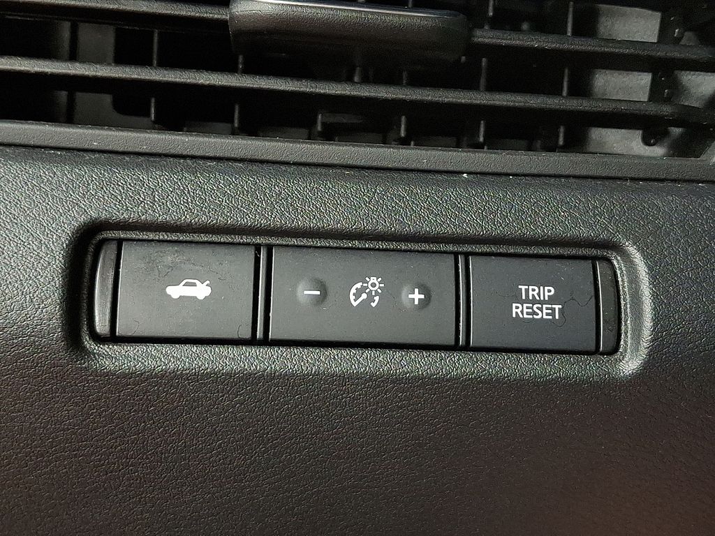 Thumbnail: 2023 Nissan Altima - 19