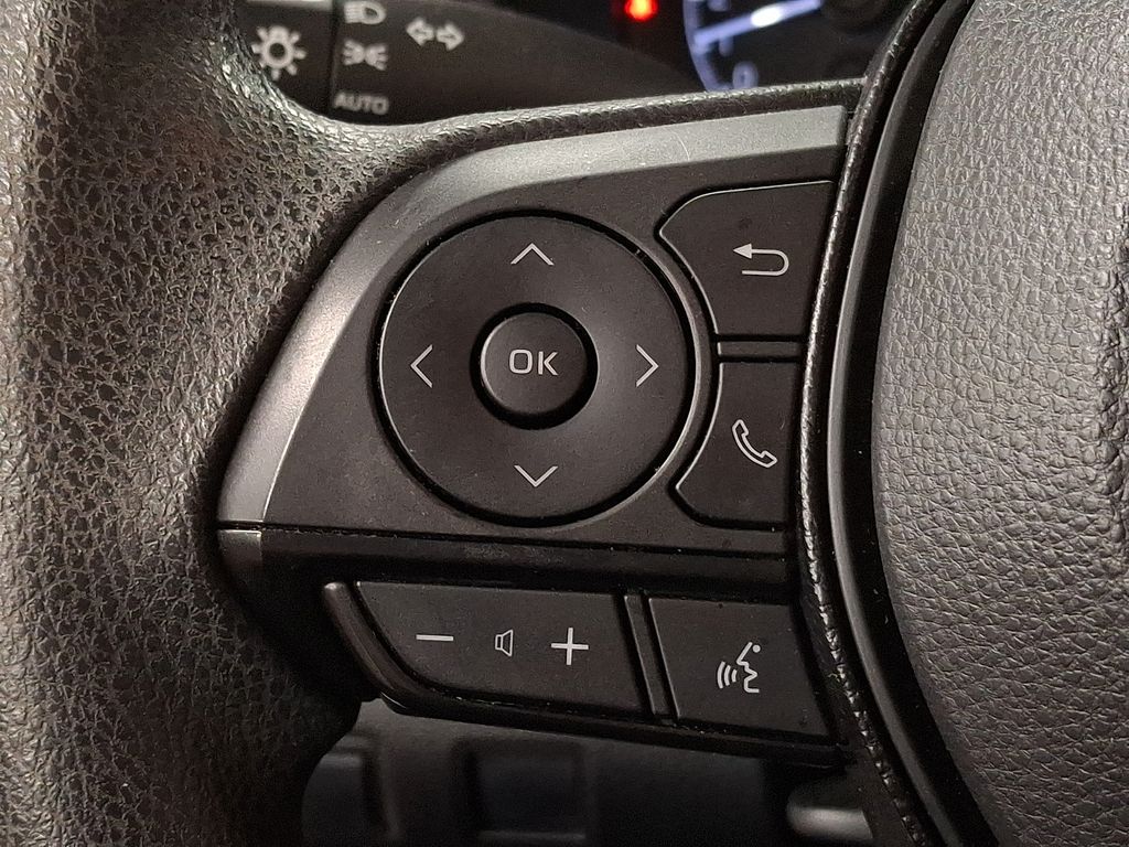 Thumbnail: 2020 Toyota Corolla - 16