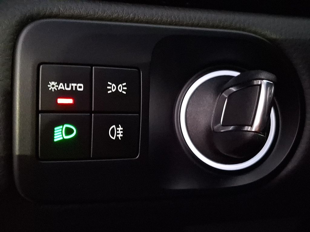 Thumbnail: 2023 Porsche Cayenne - 20