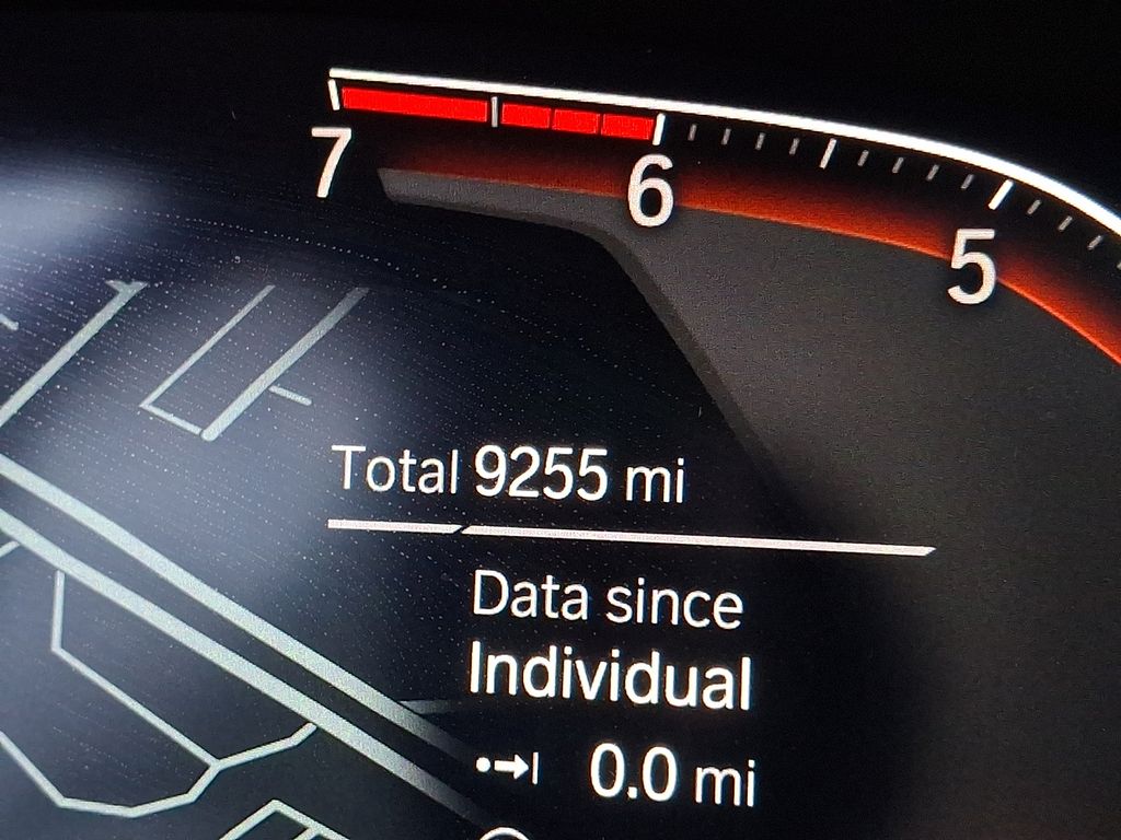 Thumbnail: 2025 BMW X4 - 17