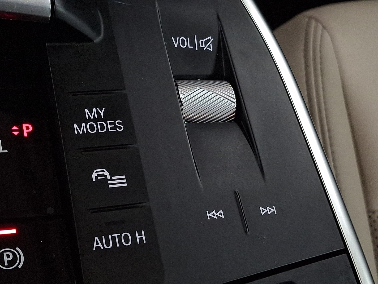 Thumbnail: 2025 BMW X1 - 19