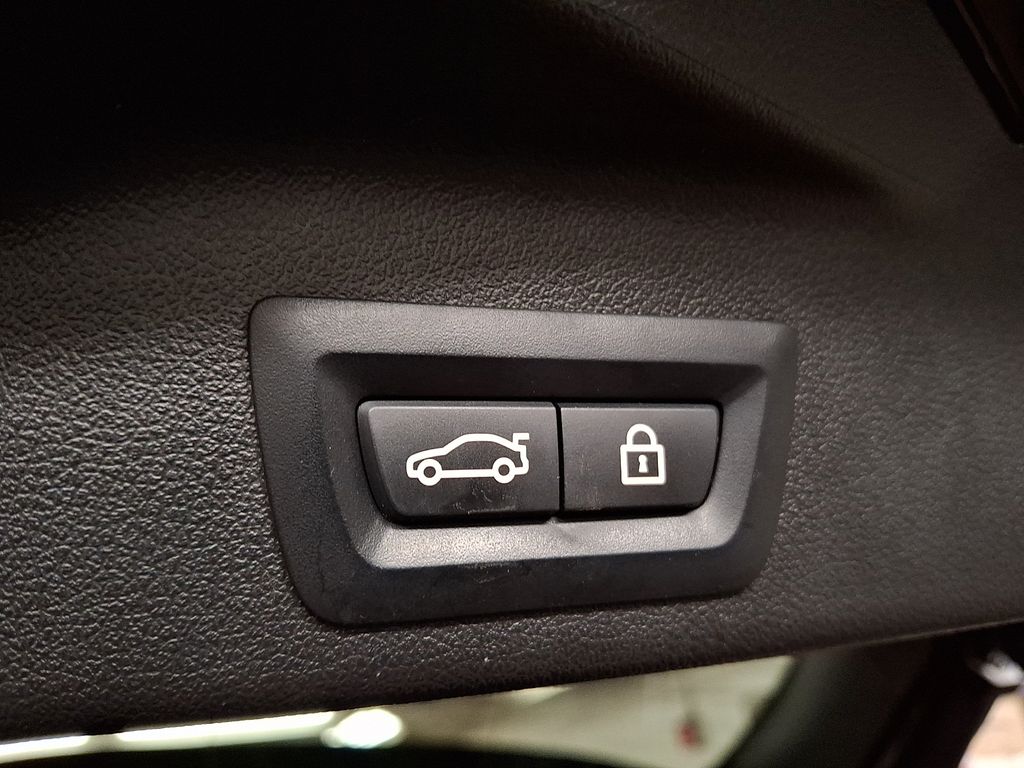 Thumbnail: 2023 BMW X5 - 28