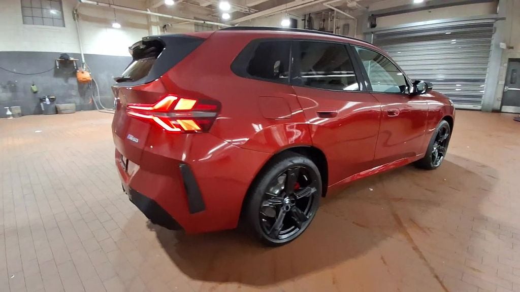 Thumbnail: 2025 BMW X3 - 8