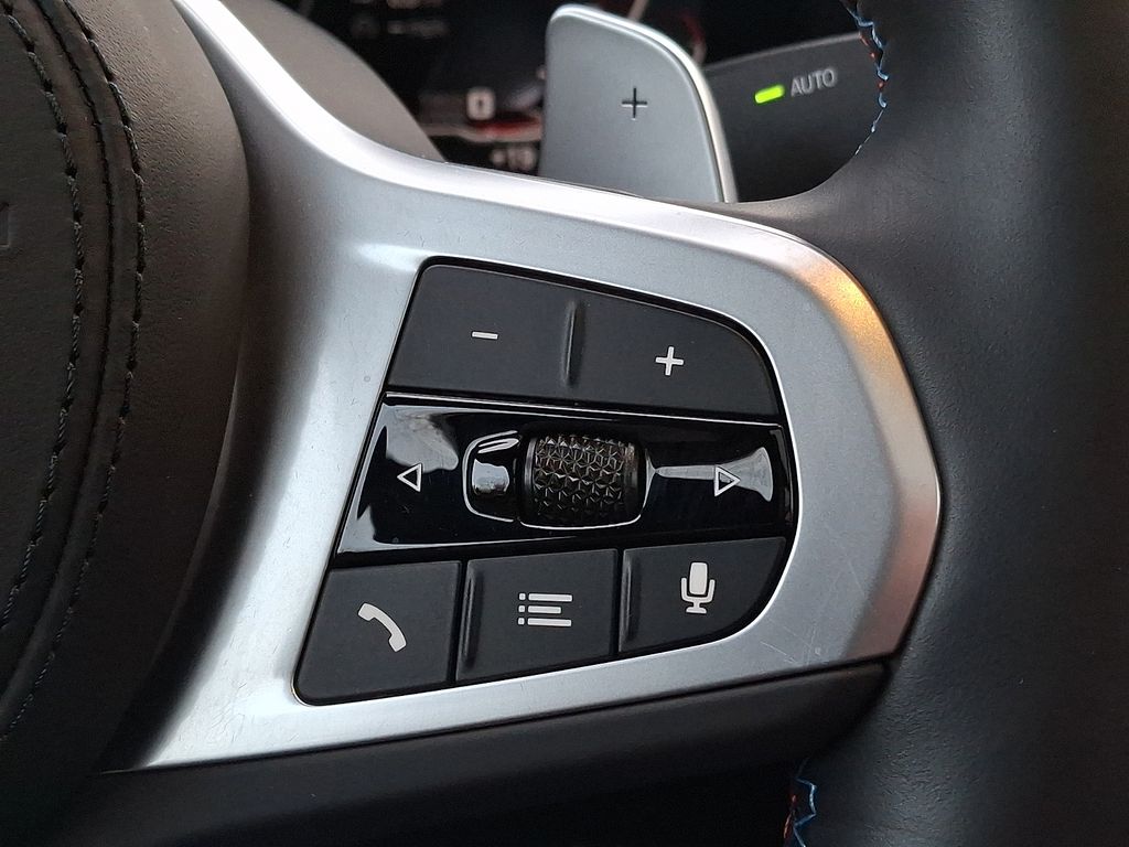 Thumbnail: 2024 BMW X4 - 19