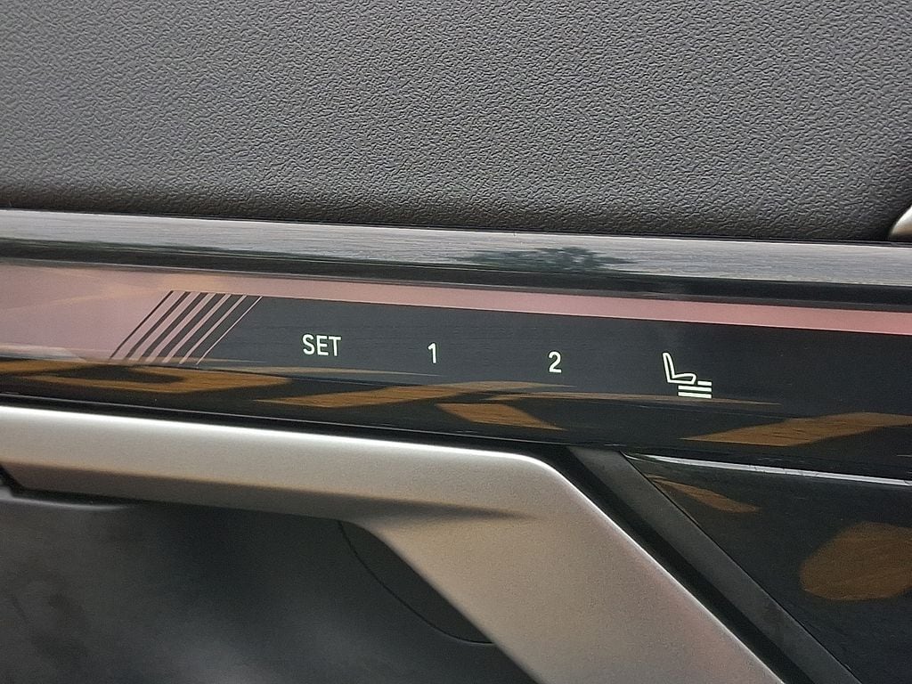 Thumbnail: 2024 BMW i5 - 25