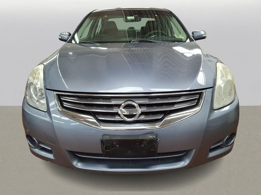Thumbnail: 2010 Nissan Altima - 2