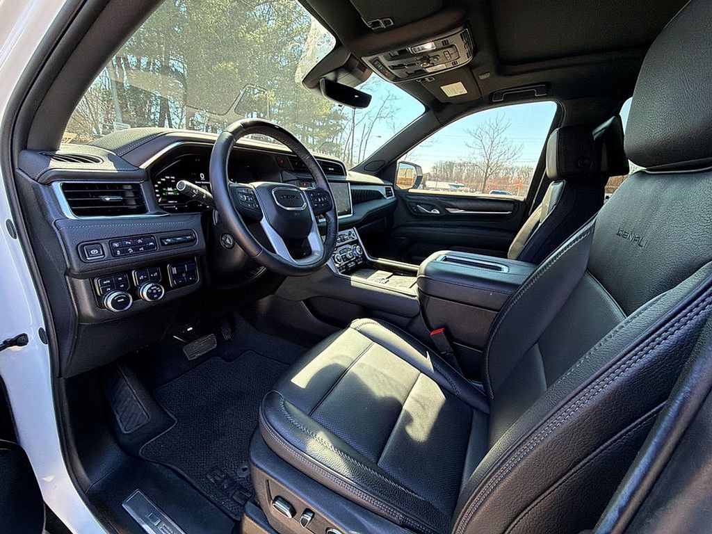 Thumbnail: 2024 GMC Yukon - 10
