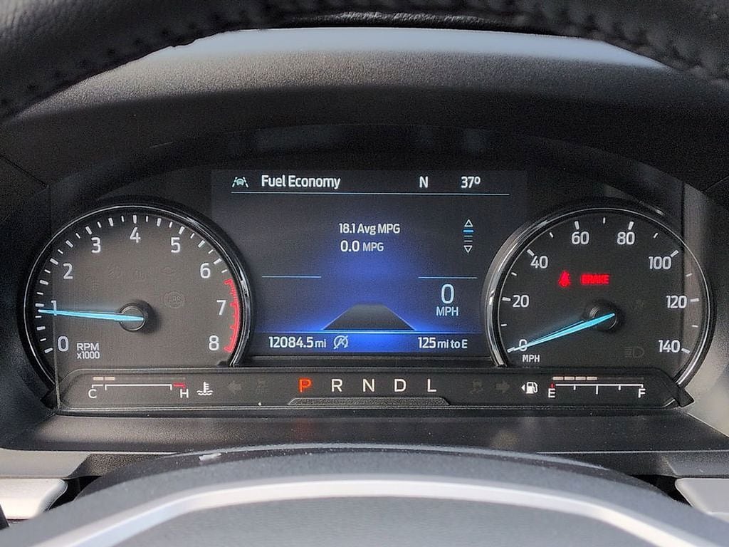 Thumbnail: 2023 Ford Explorer - 32