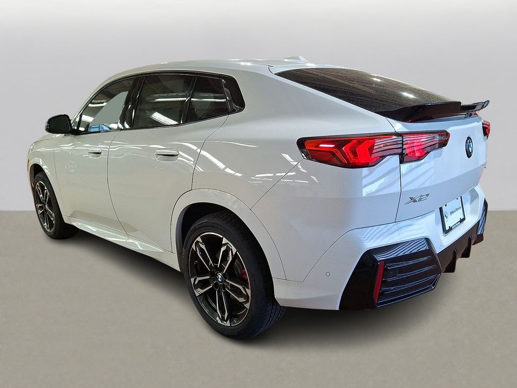 Thumbnail: 2026 BMW X2 - 3