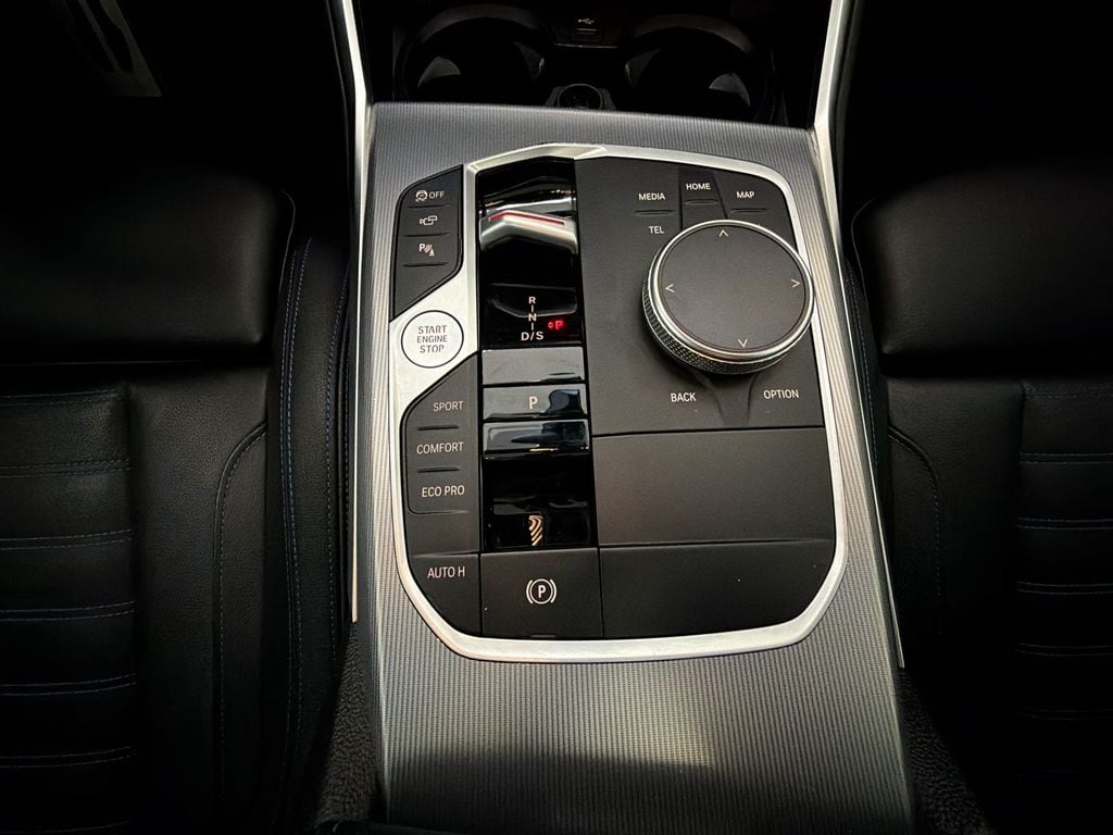 Thumbnail: 2023 BMW 3 Series - 25
