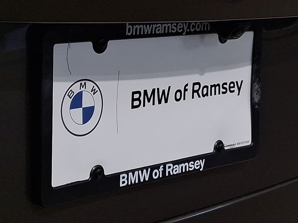 Thumbnail: 2026 BMW X5 - 9