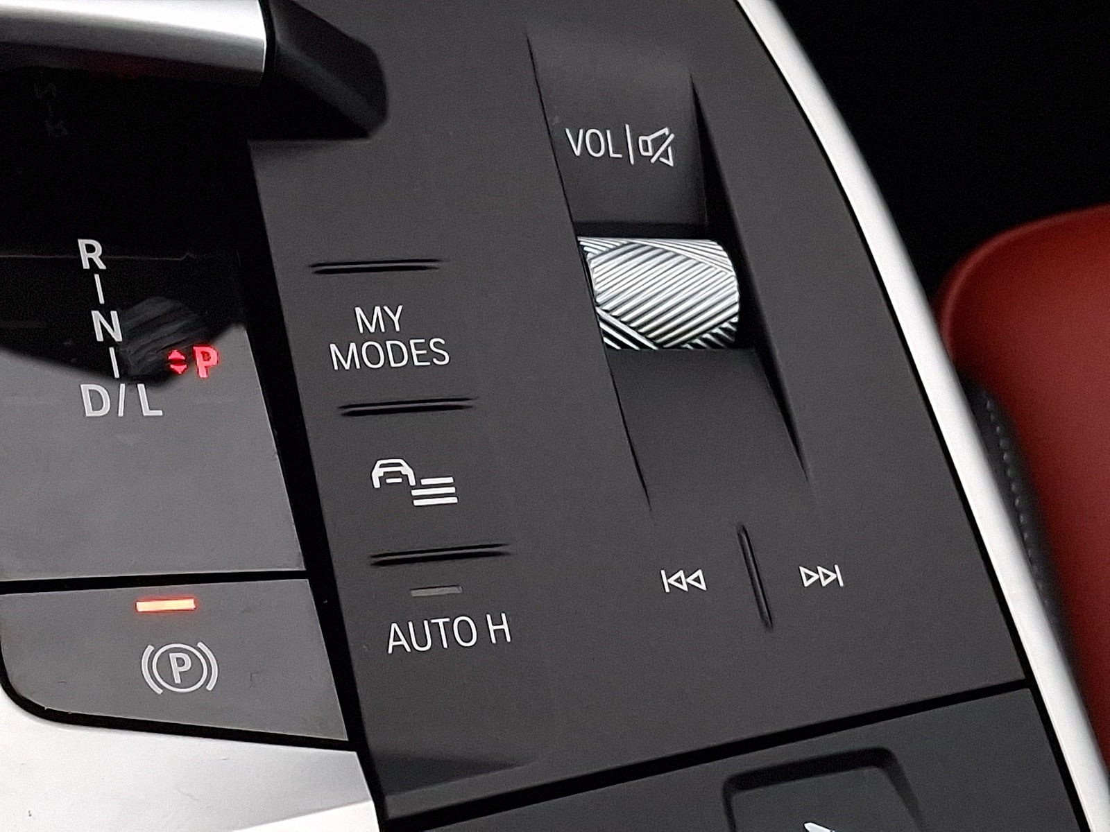 Thumbnail: 2025 BMW X1 - 20