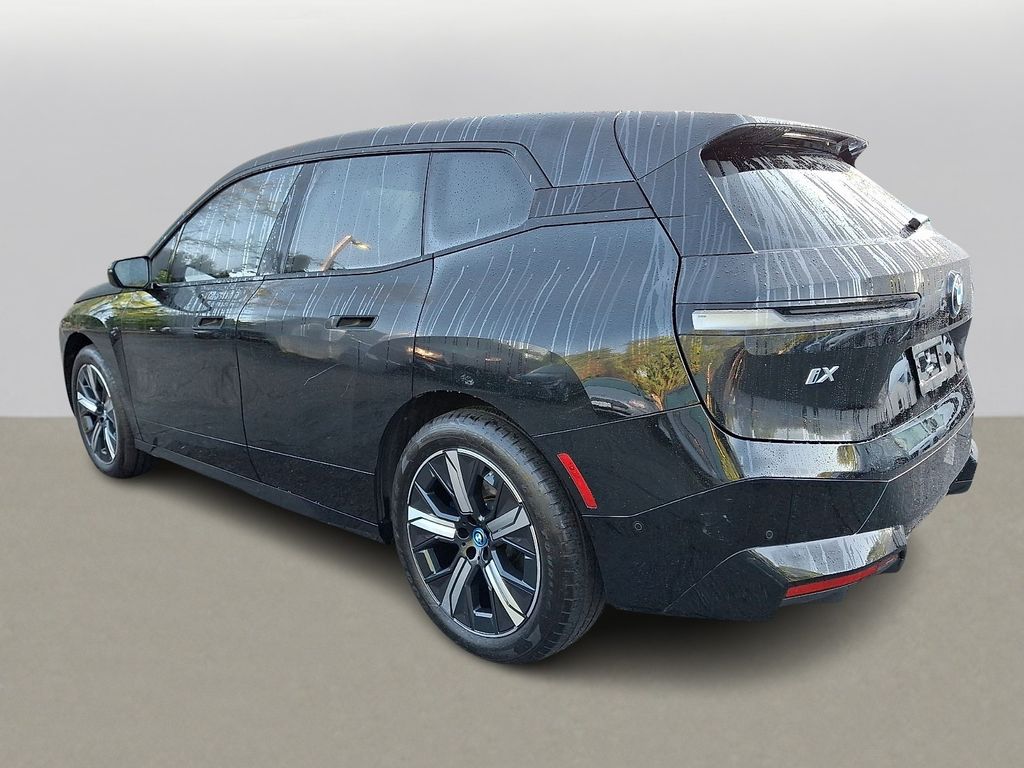 Thumbnail: 2023 BMW iX - 5
