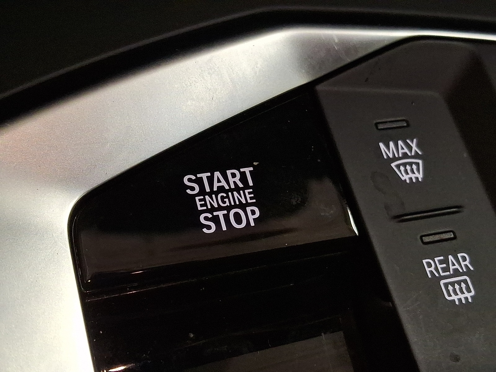 Thumbnail: 2025 BMW 2 Series - 20