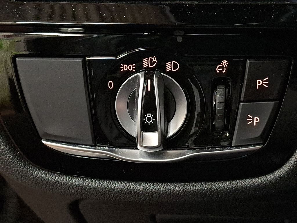 Thumbnail: 2019 BMW 5 Series - 20