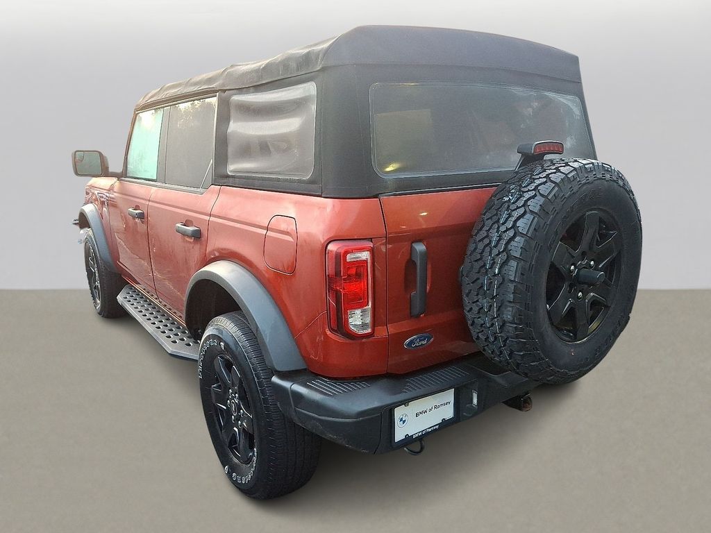 Thumbnail: 2022 Ford Bronco - 5