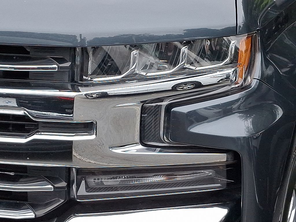 Thumbnail: 2019 Chevrolet Silverado 1500 - 7