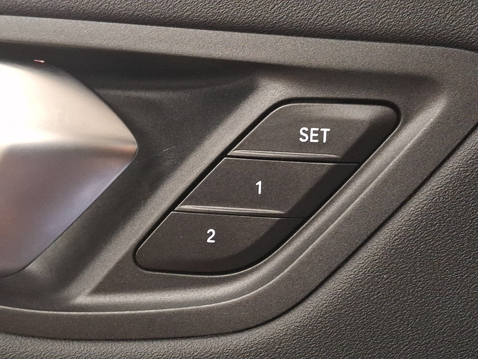 Thumbnail: 2025 BMW 2 Series - 19