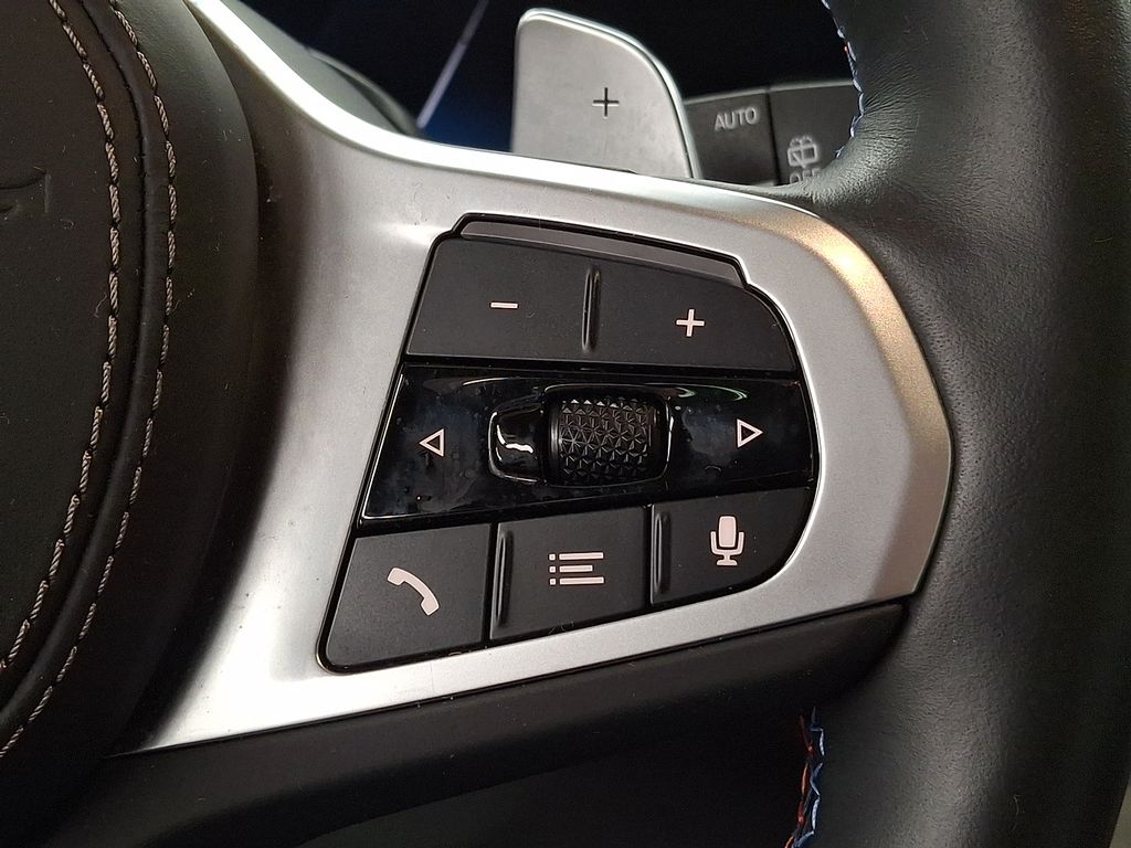 Thumbnail: 2025 BMW X7 - 19