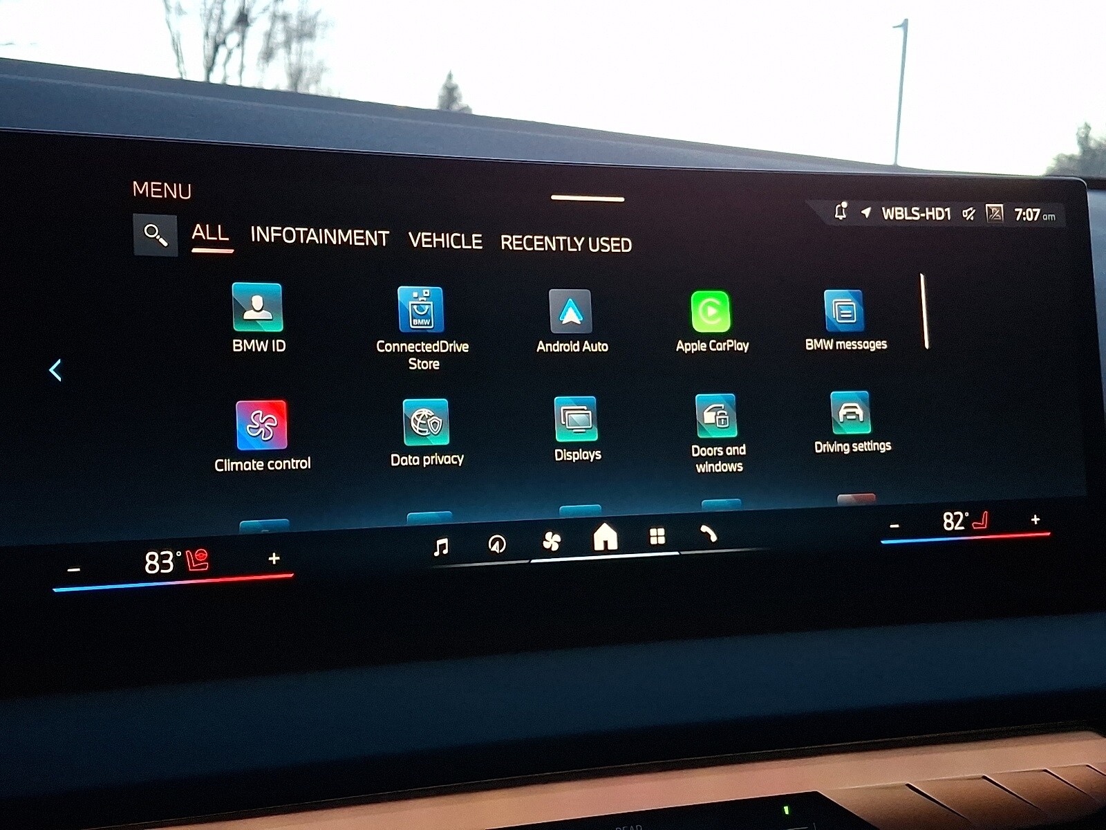 Thumbnail: 2025 BMW X3 - 14