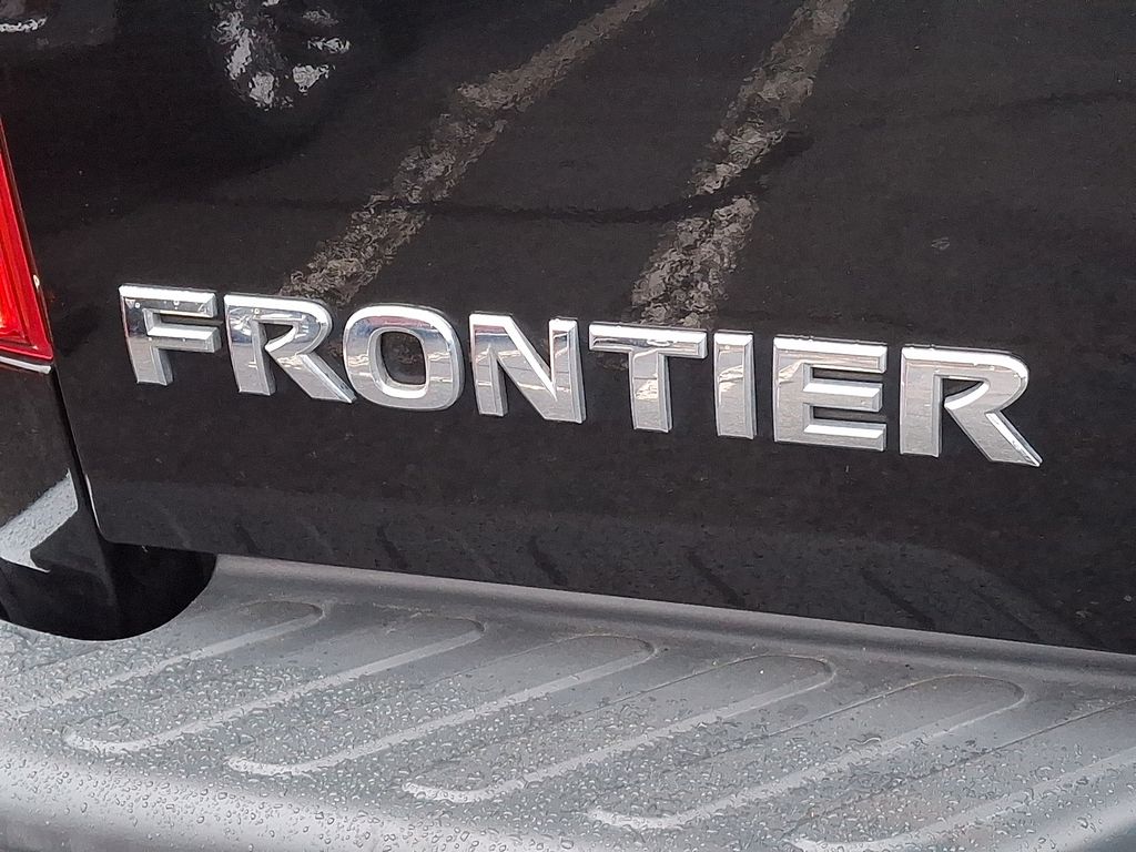 Thumbnail: 2018 Nissan Frontier - 25