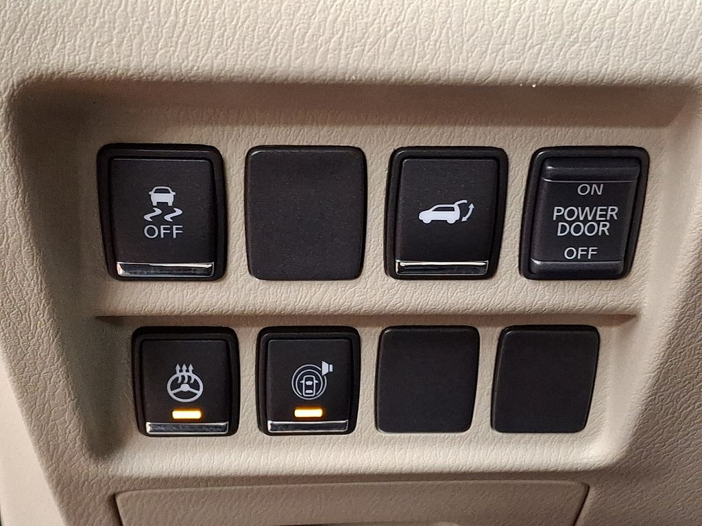 Thumbnail: 2017 INFINITI QX60 - 24