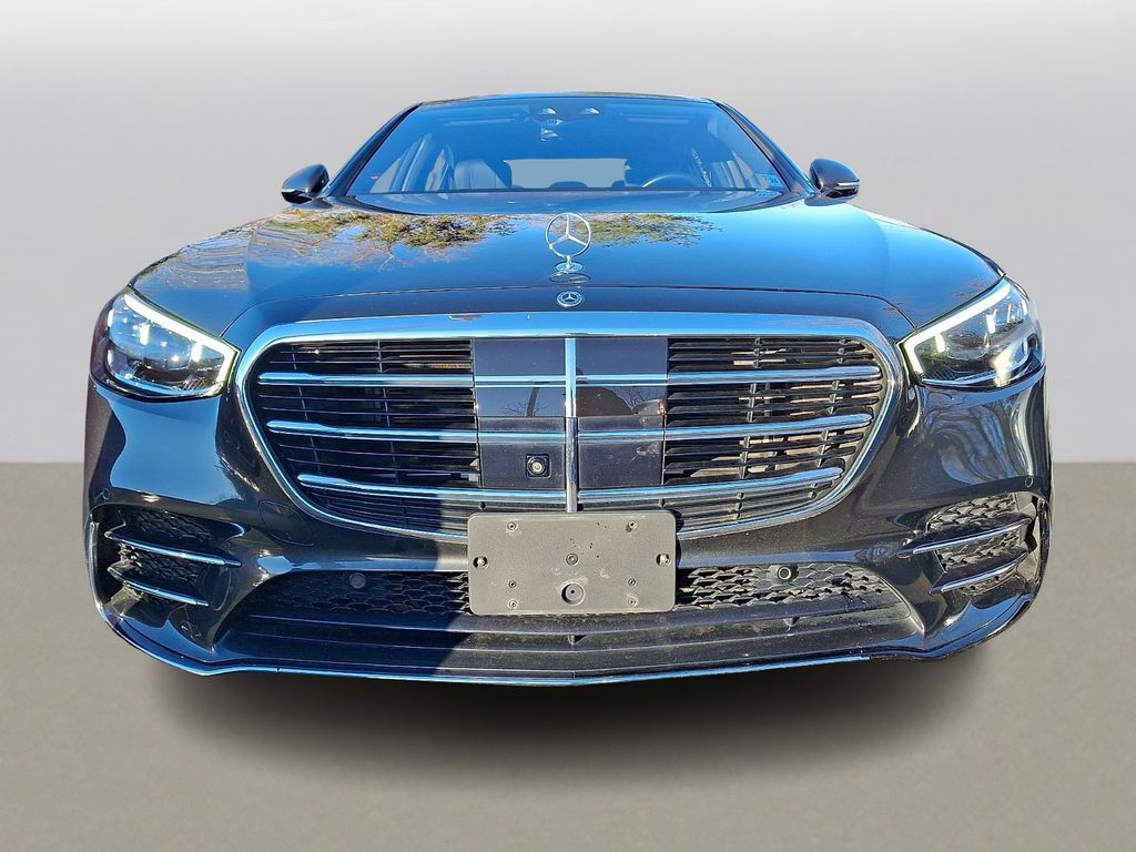 Thumbnail: 2022 Mercedes-Benz S-Class - 2