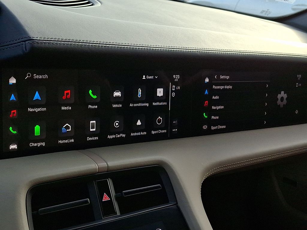 Thumbnail: 2023 Porsche Taycan - 15