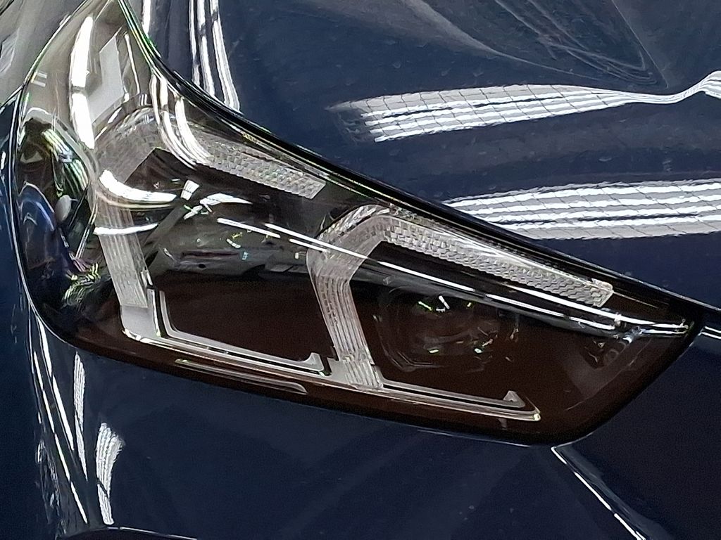 Thumbnail: 2026 BMW X1 - 5