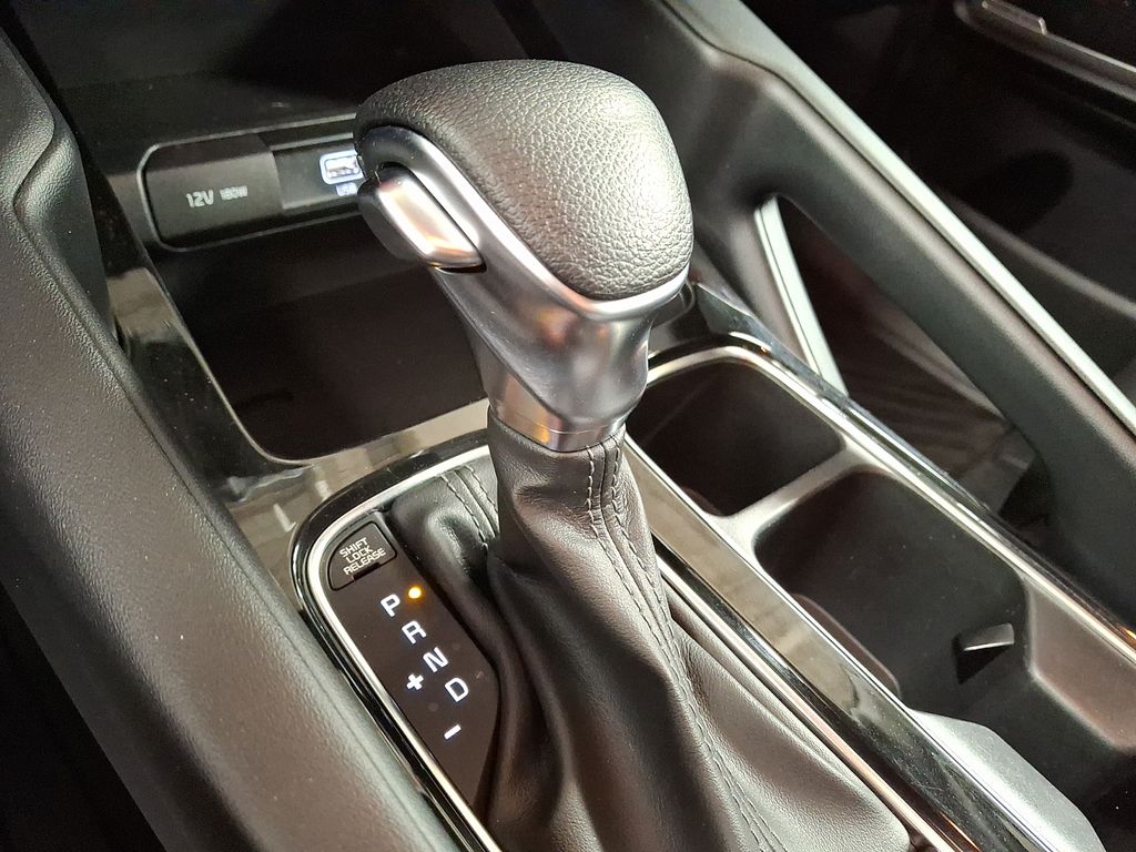 Thumbnail: 2021 Kia Telluride - 13