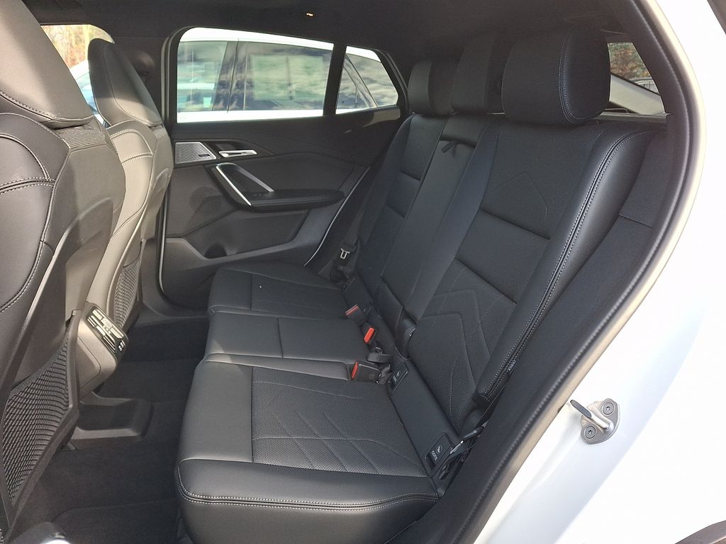 Thumbnail: 2024 BMW X2 - 8