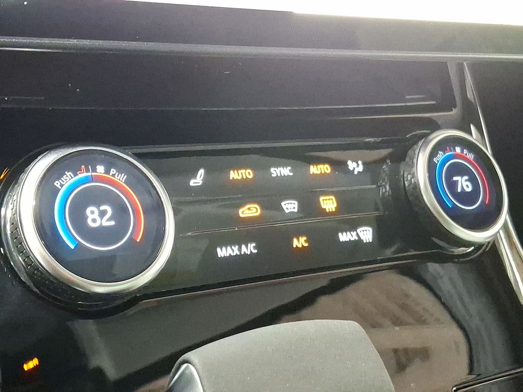 Thumbnail: 2023 Land Rover Range Rover Sport - 13