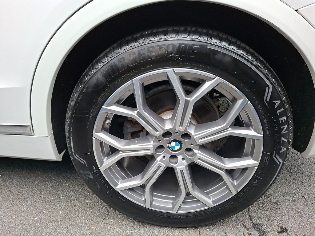 Thumbnail: 2020 BMW X7 - 6