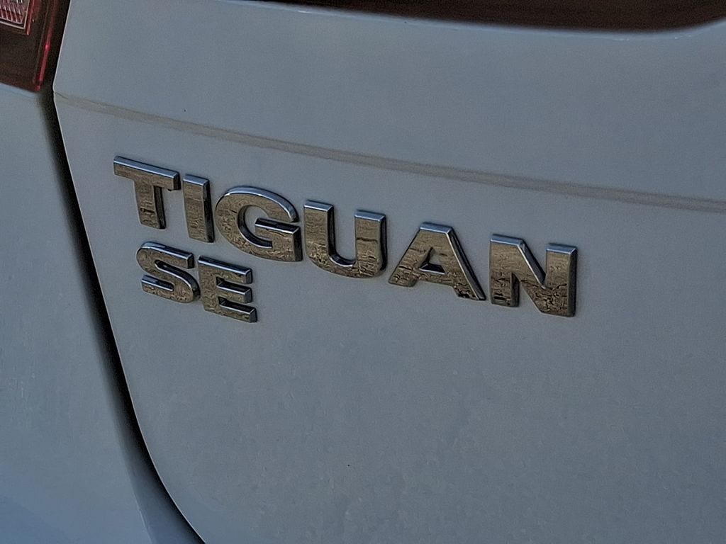 Thumbnail: 2021 Volkswagen Tiguan - 29