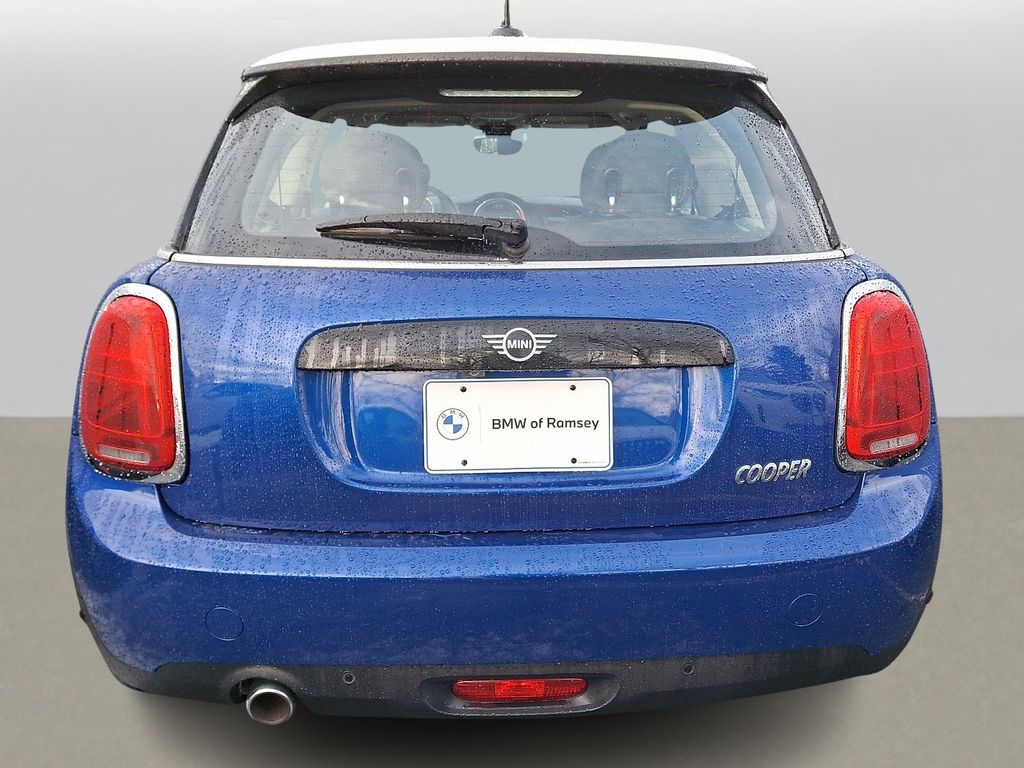 Thumbnail: 2021 MINI Cooper Hardtop - 5