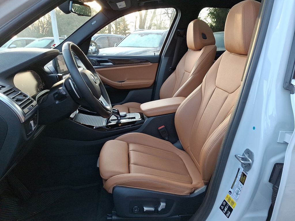 Thumbnail: 2023 BMW X3 - 9