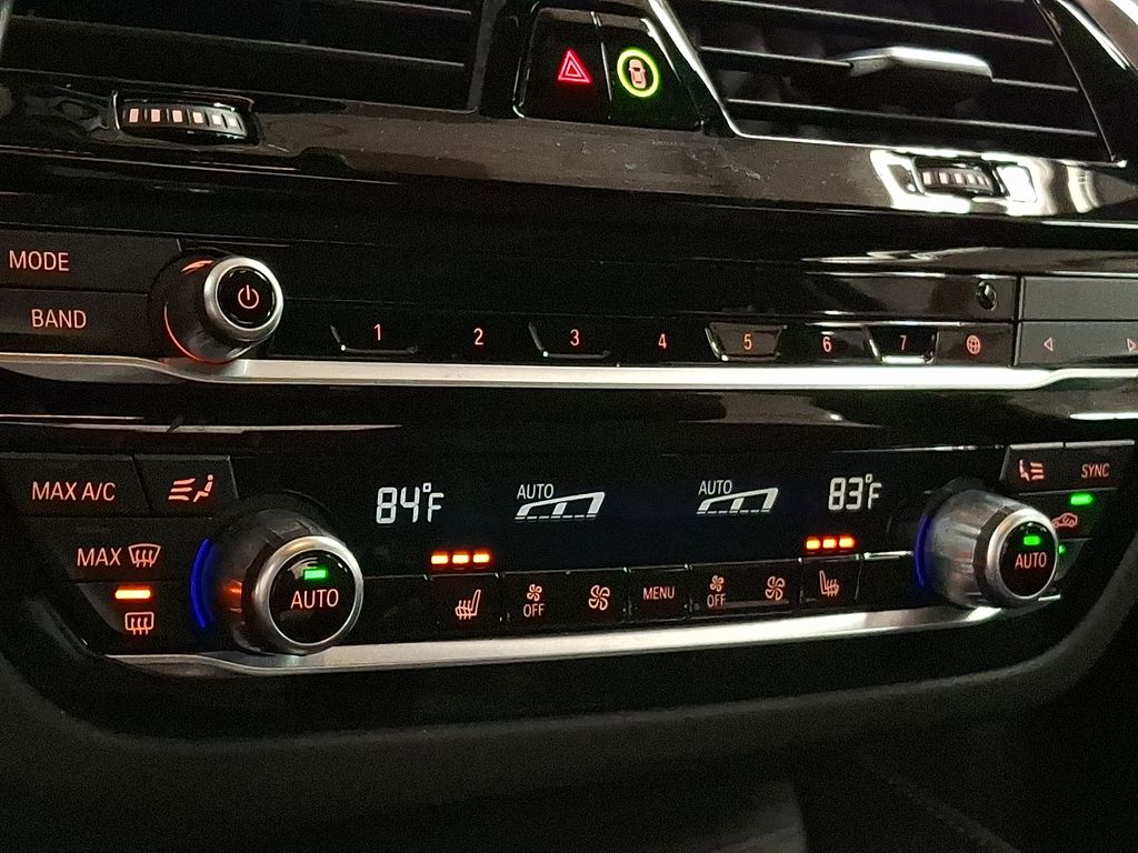 Thumbnail: 2023 BMW 5 Series - 13