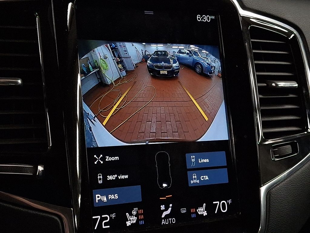 Thumbnail: 2020 Volvo XC90 - 15