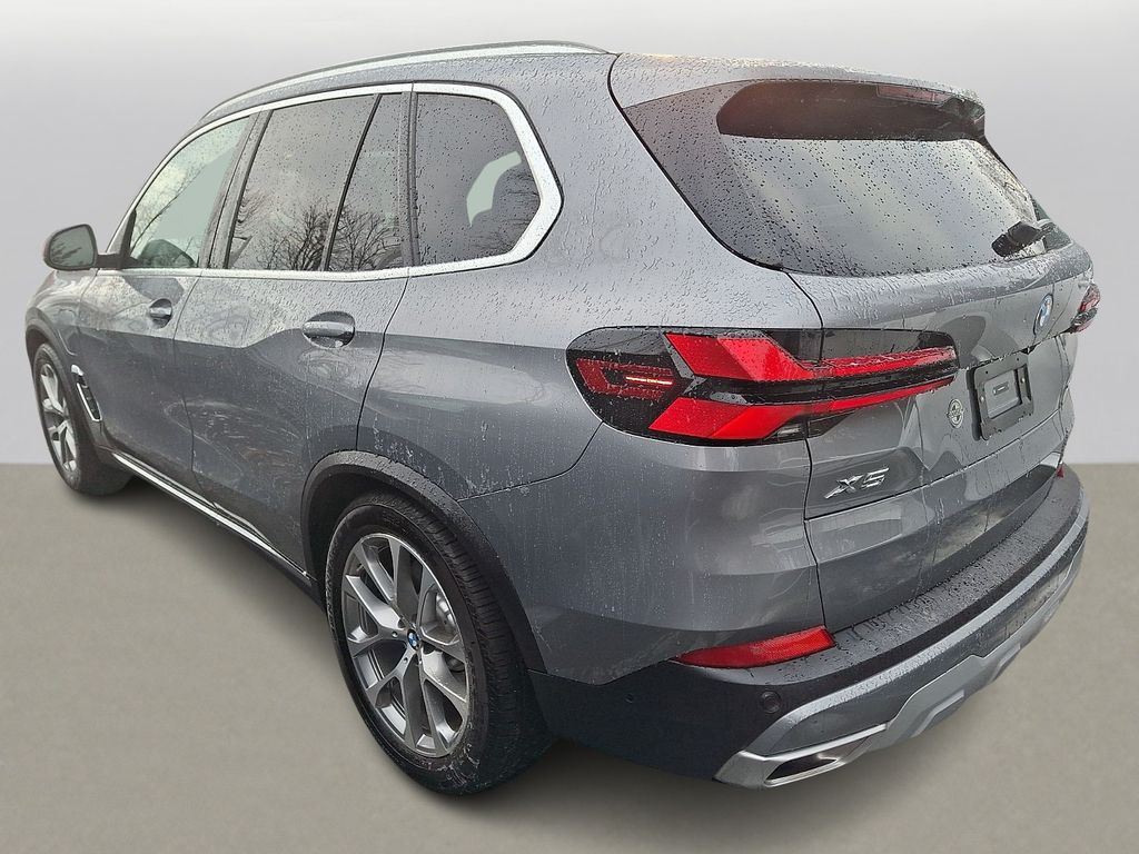 Thumbnail: 2026 BMW X5 - 5