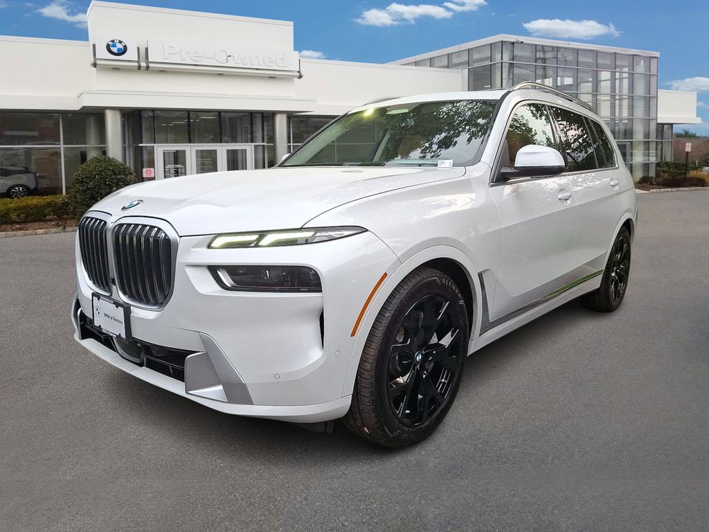 2025 BMW X7 xDrive40i