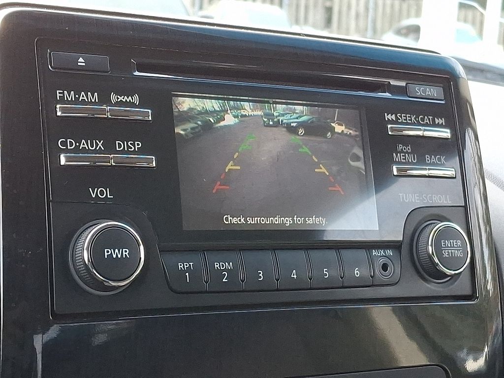 Thumbnail: 2014 Nissan Titan - 14