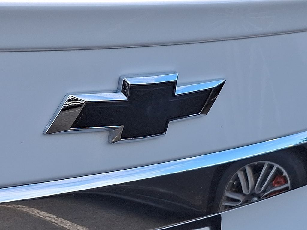 Thumbnail: 2015 Chevrolet Cruze - 29