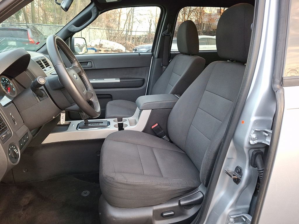 Thumbnail: 2012 Ford Escape - 12