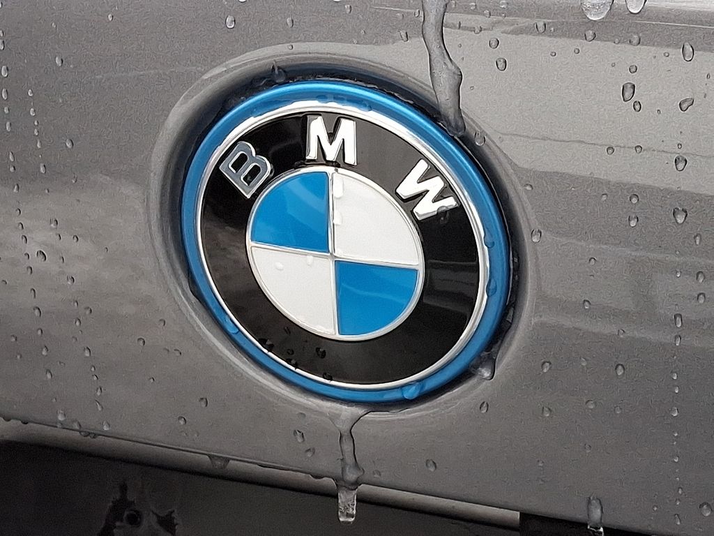 Thumbnail: 2026 BMW X5 - 30