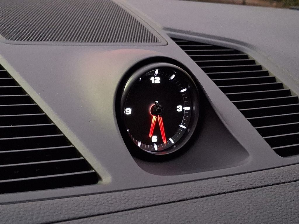 Thumbnail: 2023 Porsche Cayenne - 19